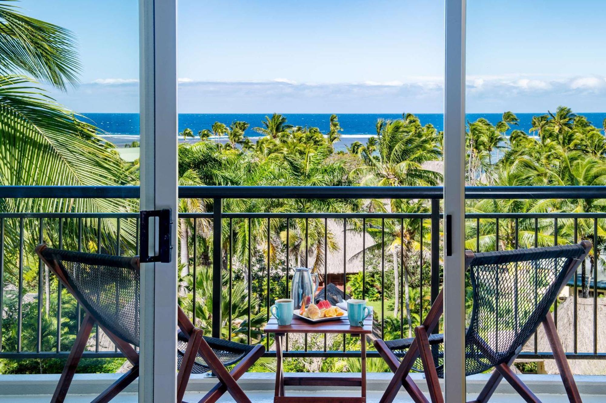 Outrigger Fiji Beach Resort Korotogo Exterior foto View from a balcony